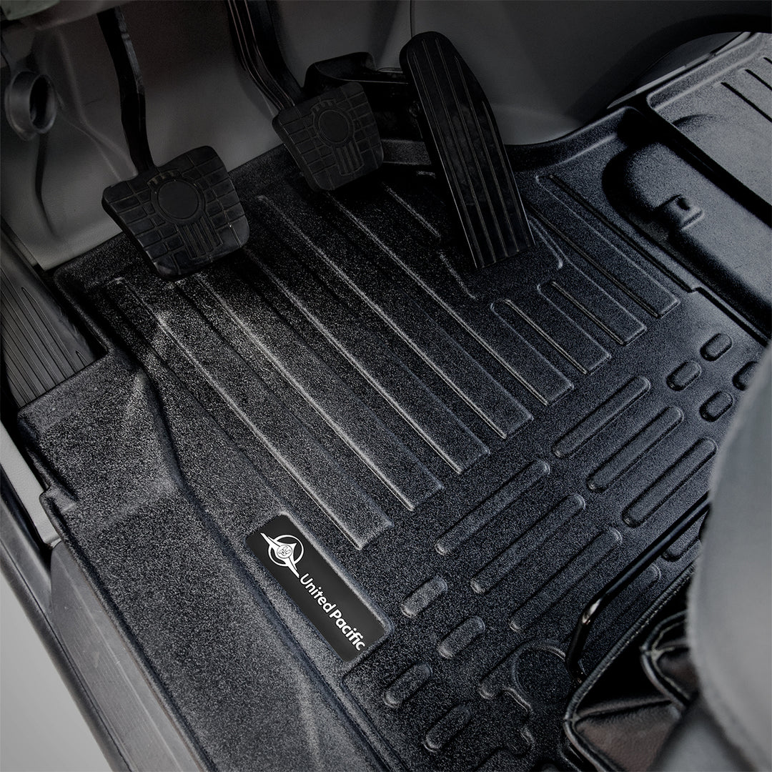 RigGear Floor Mat Set For Peterbilt 579/567 (2014-2021), Kenworth T680 (2013-2021) And T880 (2015-2024)
