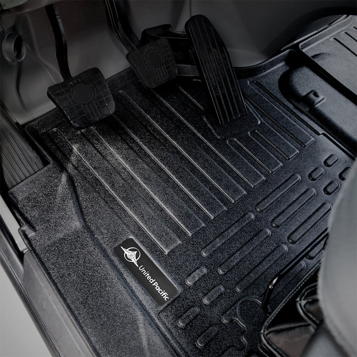 RigGear Floor Mat Set For Peterbilt 579/567 (2014-2021), Kenworth T680 (2013-2021) And T880 (2015-2024)