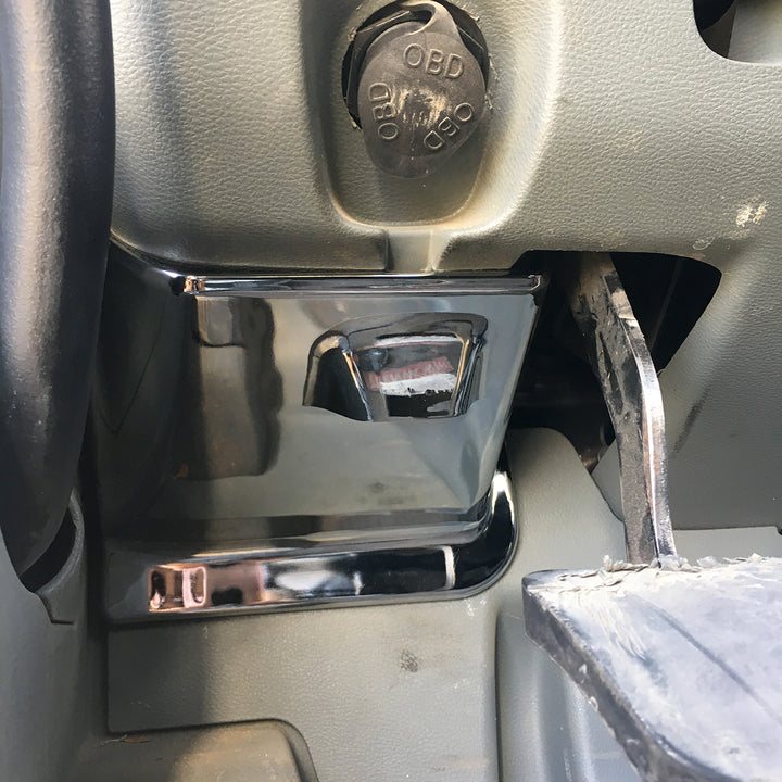 Chrome Fuse Compartment Access Cover For Kenworth T680