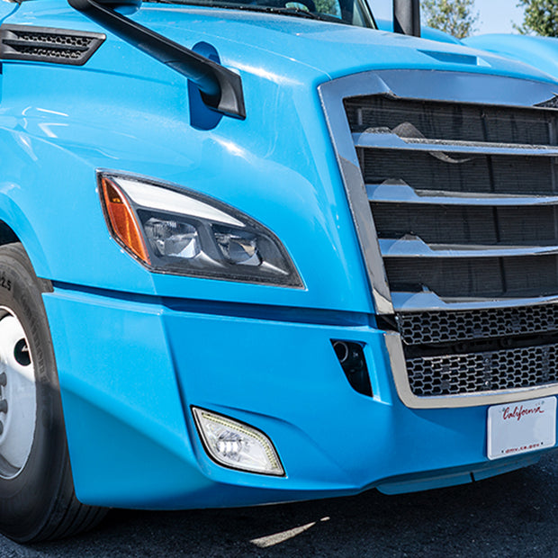 34 LED Chrome Fog Light With LED Light Bar For 2018-2024 Freightliner Cascadia - Driver