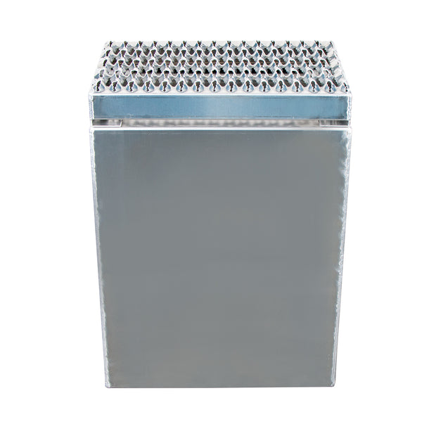18"L X 25"W X 28"H Aluminum Step Saddle Box