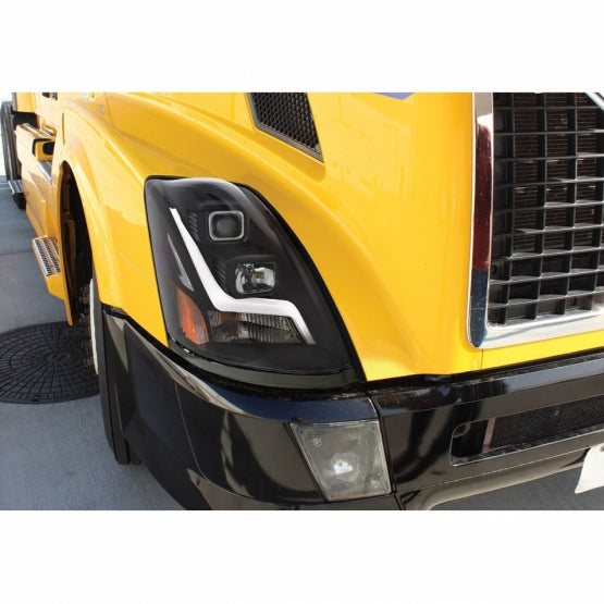 Blackout Projection Headlight With LED Position Light Bar For 2003-2017 Volvo VN/VNL - Passenger