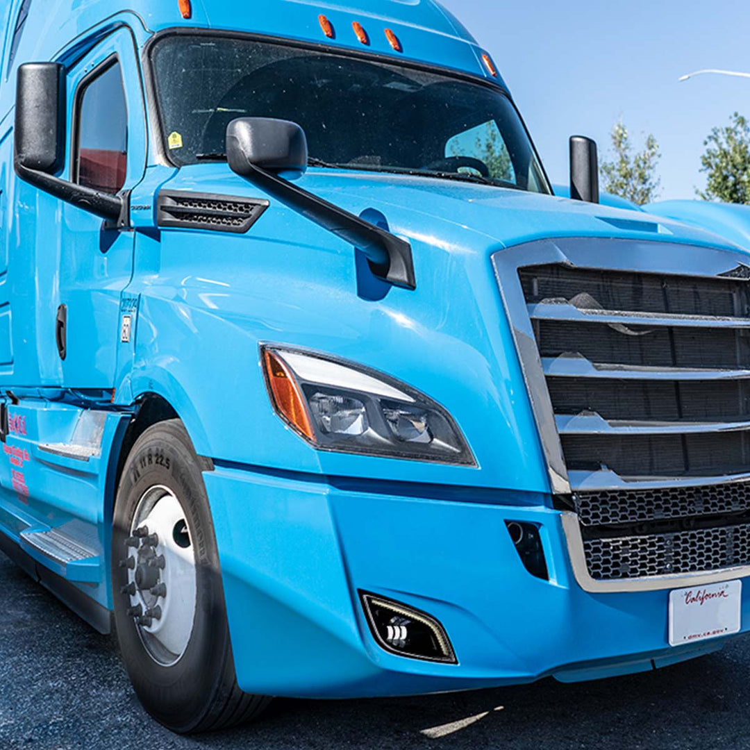 34 LED Chrome Fog Light With LED Light Bar For 2018-2024 Freightliner Cascadia - Passenger